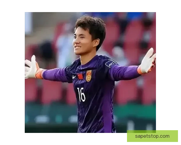 李昊称全队严守部署拼下三分 李昊称全队严守部署拼下三分